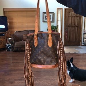 Louis Vuitton purse